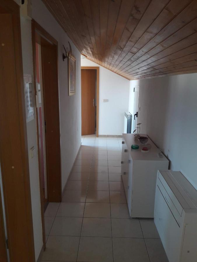 פודסטראנה Apartmani Mila מראה חיצוני תמונה