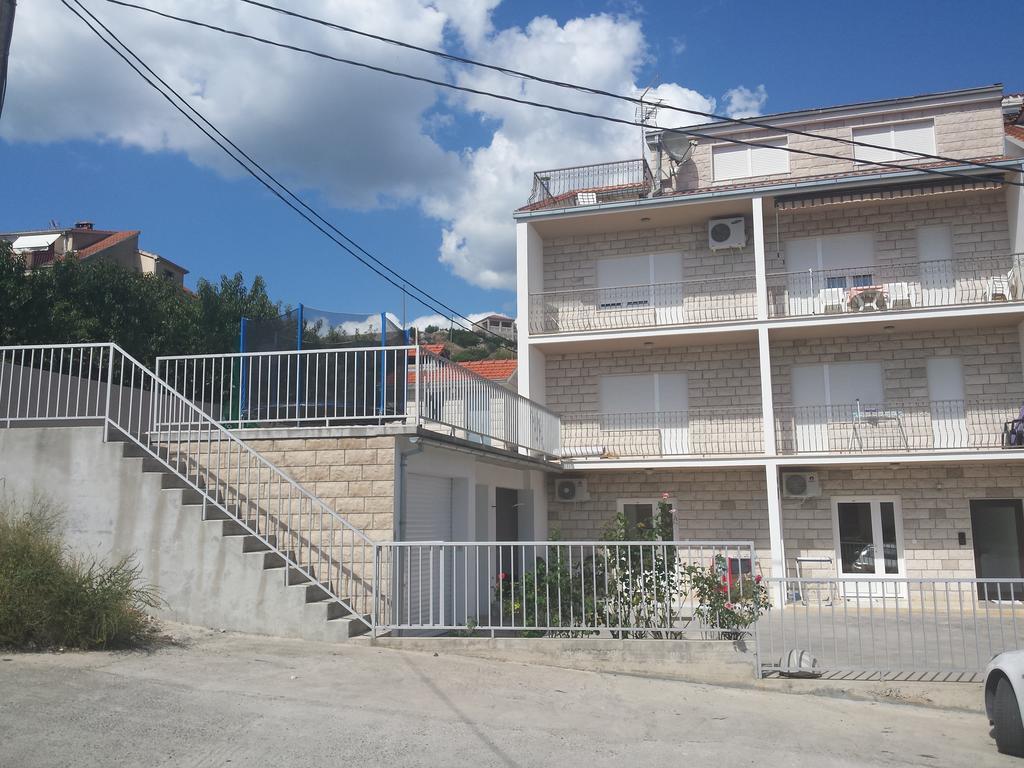 פודסטראנה Apartmani Mila חדר תמונה